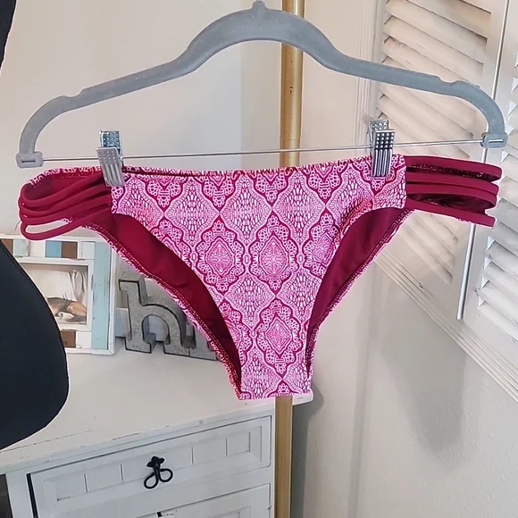 🌟5/$20 🆕️ Shekini Bikini Bottoms - Picture 2 of 5